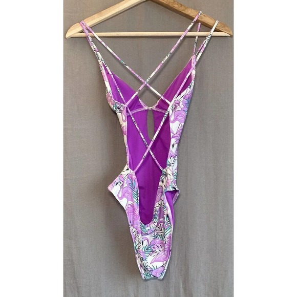 Rip Curl Womens Mai Tai Flamingo Cheeky One-Piece Swimsuit Purple Size X-Small - Picture 7 of 16